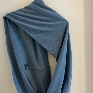 😁 Large blue infinity scarf NEVER WORN
